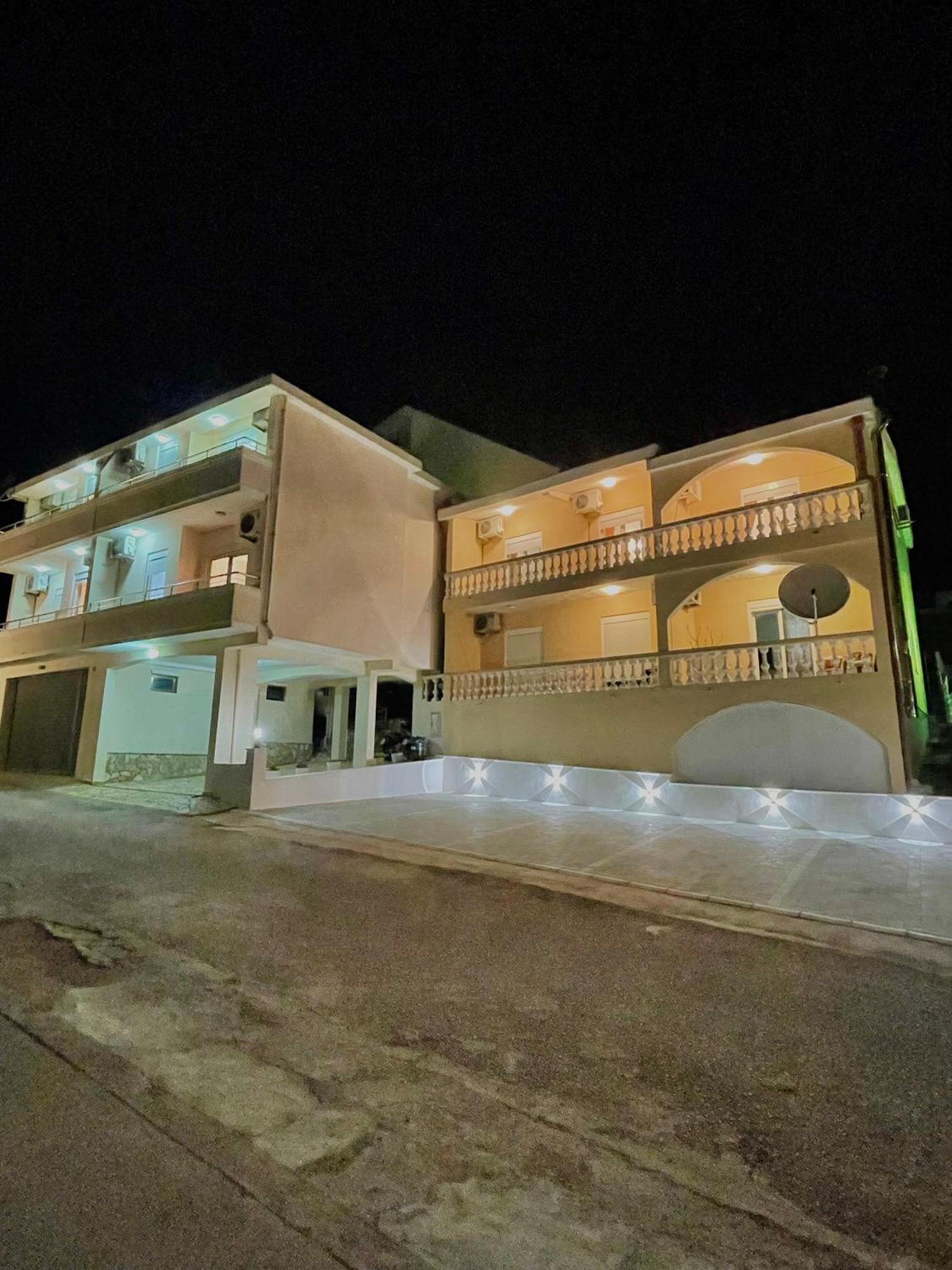 Apartments Onyx Ulcinj Kültér fotó